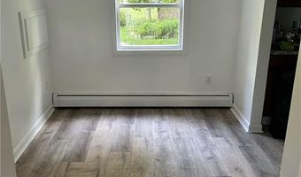 158 Ten Rod Rd, Exeter, RI 02822