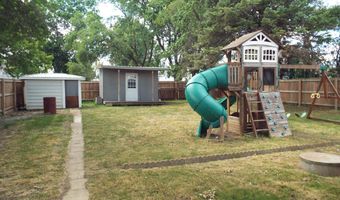 154 1st Ave, Ashton, IA 51232