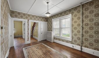 34-36 Crandall St, Adams, MA 01220