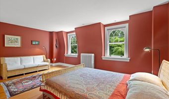 2816 27TH St NW, Washington, DC 20008