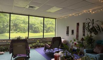 201-205 Main St, Brattleboro, VT 05301