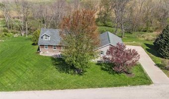 13294 212th Ave, Anamosa, IA 52205