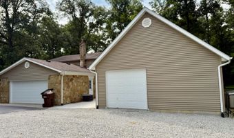 61 Westbrook Dr, Batesville, IN 47006
