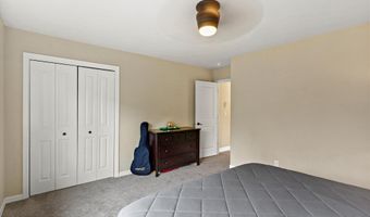 5020 Cape Seville Dr, Anchorage, AK 99516