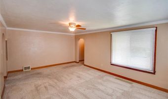 3616 Coronado Dr, Alton, IL 62002