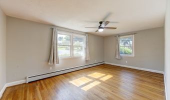 136 Juniper Ln, Berlin, CT 06037