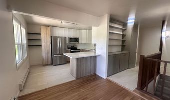 17 Frontier St, Diamondville, WY 83116