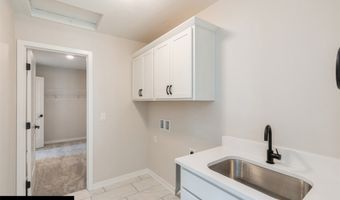 414 NE 59th St, Ankeny, IA 50021