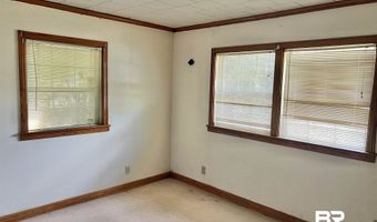 169 E Ashley St, Atmore, AL 36502