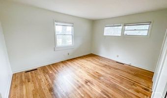 1112 W Lake Dr, Athens, GA 30606