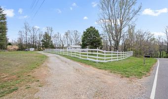 2946 Forks River Rd, Waverly, TN 37185