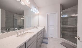 3081 N Spurway Dr, Ann Arbor, MI 48105