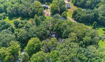50 Long Hill Rd, Raymond, NH 03077