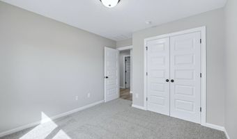 108 Oak Tree Pl, Avilla, IN 46710