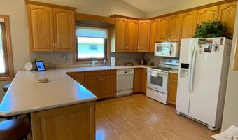 1205 26th St SW, Austin, MN 55912