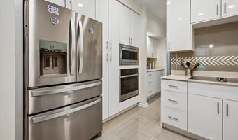 6113 GOLDTREE Way, Bethesda, MD 20817