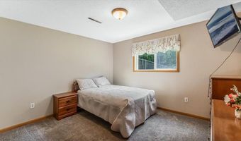 32478 Sunrise Rd, Avon, MN 56310