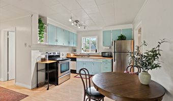 2427 Tulik Dr, Anchorage, AK 99517