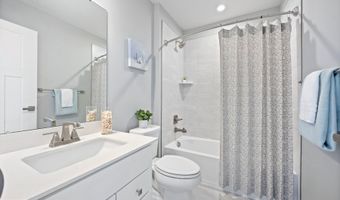 904 MIDBROOK Ln, Bowie, MD 20716