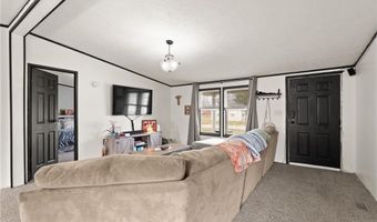 1323 W Kenwood Dr, Austin, IN 47102