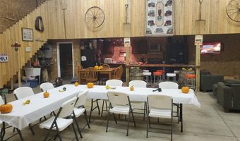 5557 Schuetz Ln, Alhambra, IL 62001