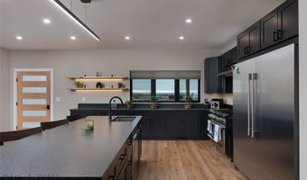 6111 Springhill Rd, Belgrade, MT 59714