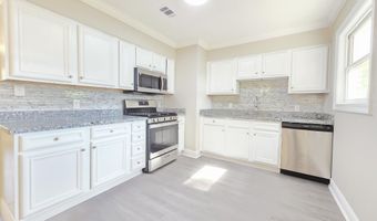 16301 Trenton Dr, Biloxi, MS 39532