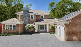 62 Canvasback Ln, Amagansett, NY 11937