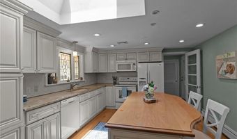 55 Atherton Rd, East Greenwich, RI 02818