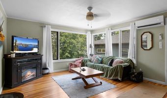 759 S Mountain Ave, Ashland, OR 97520
