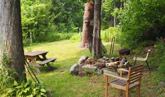 759 Young's Corners Rd, Amsterdam, NY 12010