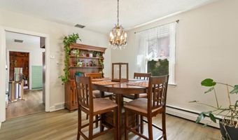 117 W WAYNE Ave, Aldan, PA 19018