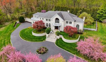 6 Hayes Ct, Atlantic Highlands, NJ 07716