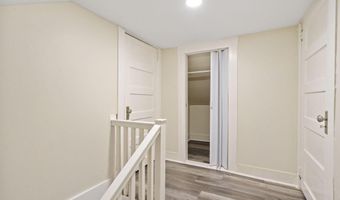 305 McCormack Rd, Albany, NY 12208