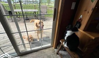 725 N E St, Albia, IA 52531