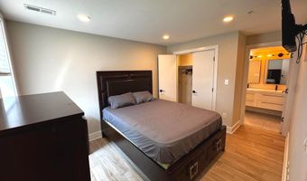 1821 I St NE 3, Washington, DC 20002