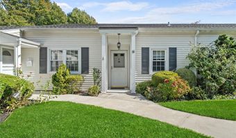 75 Harbor N, Amityville, NY 11701