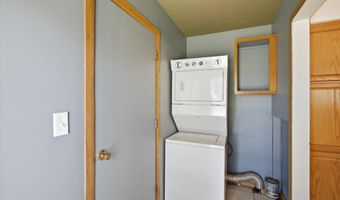 1225 E Church St, Aurora, MO 65605
