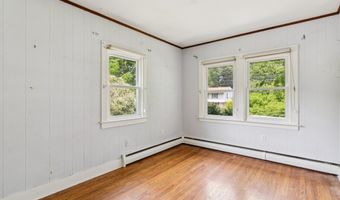 44 Nod Rd, Clinton, CT 06413