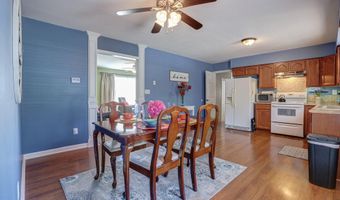 10228 BAYSIDE Dr, Dover, DE 19901