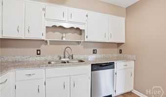 197 Waters Ave, Allenhurst, GA 31301