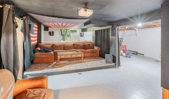 12 Thunder Dr, Alloway, NJ 07418