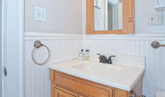 1013 Washington Ave, Albany, NY 12206
