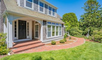 91 Allyn Ln, Barnstable, MA 02630