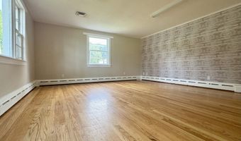 160 Wolcott St, Bristol, CT 06010