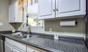 17 Valls Ln, Hot Springs Village, AR 71909