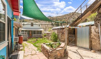425 Garden Ave, Bisbee, AZ 85603
