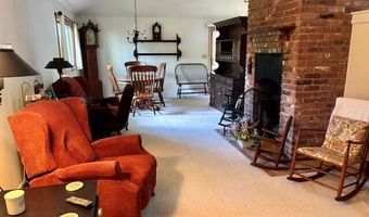 1 Butternut Cir 1, Avon, CT 06001