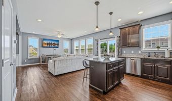160 PONDS EDGE Dr, Felton, DE 19943
