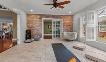 140 RIVER Dr, Appleton, WI 54915